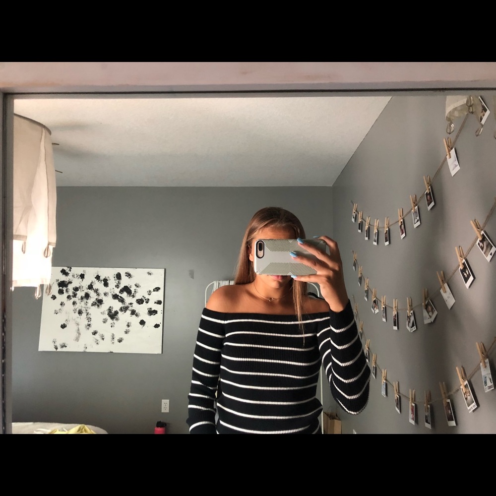 American Eagle off-the-shoulder sweater